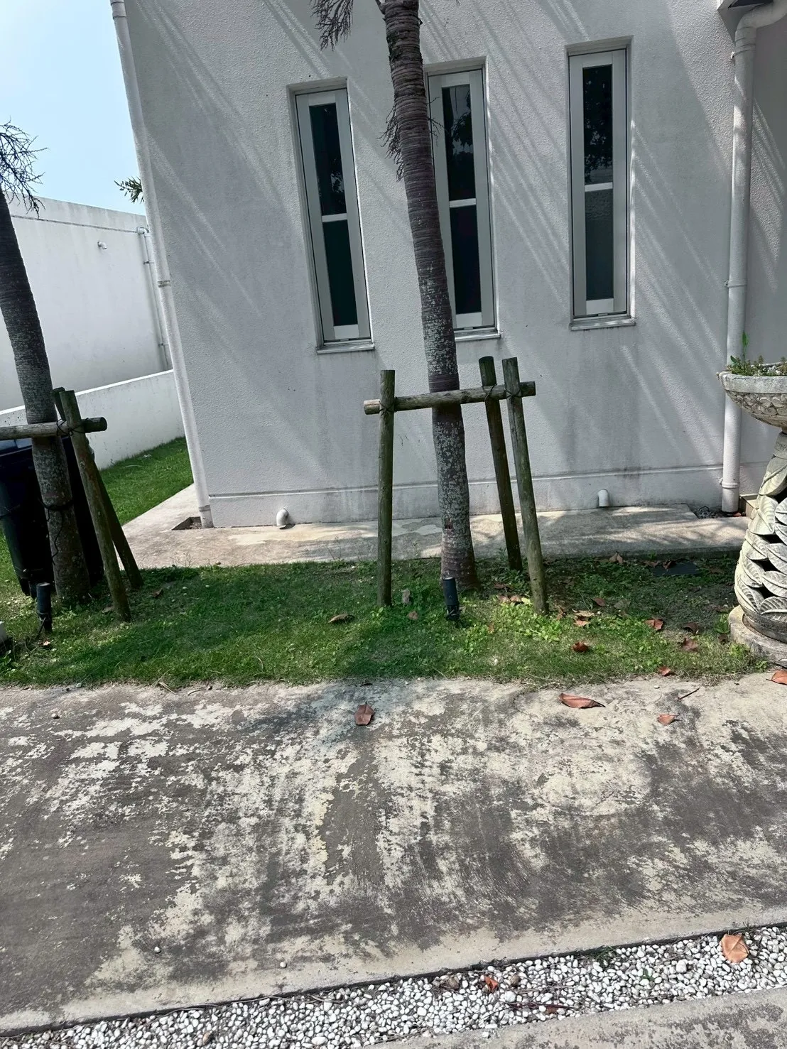 お庭定期管理　1回¥1,3000