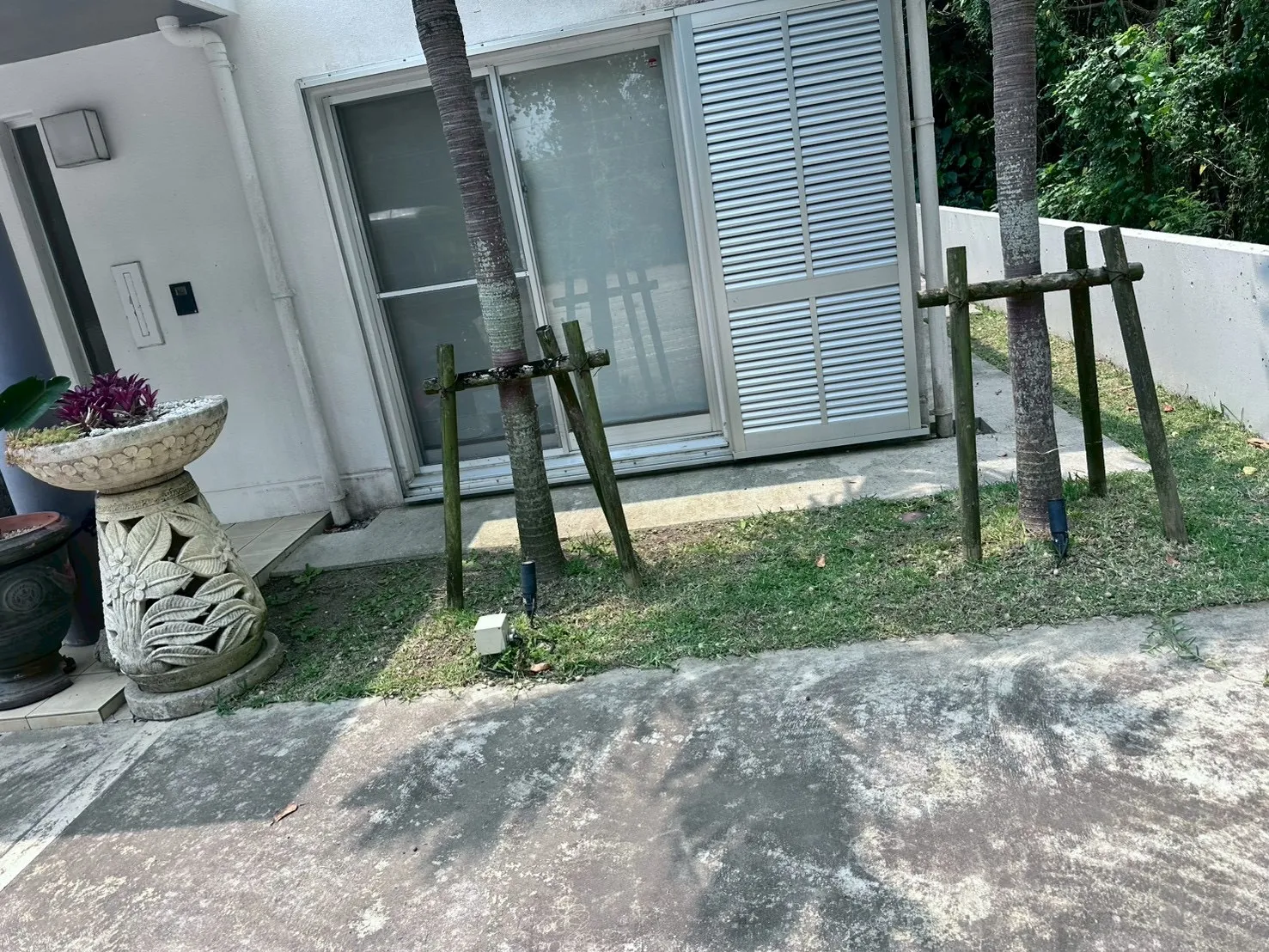 お庭定期管理　1回¥1,3000