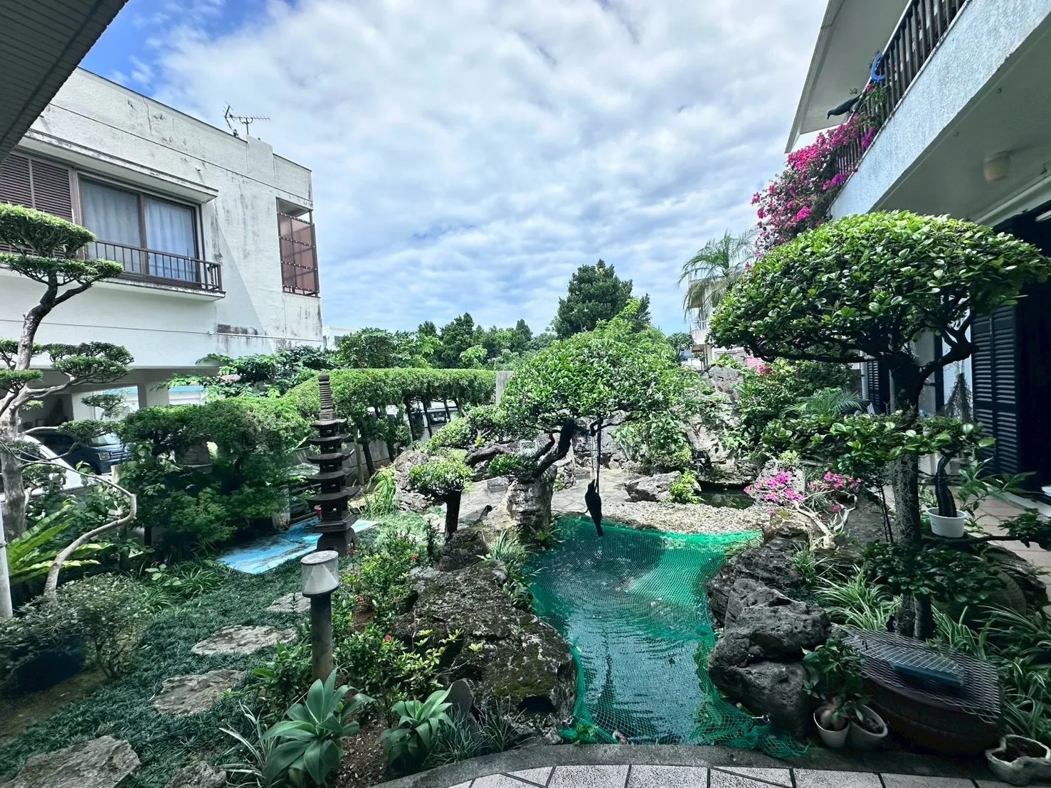 お庭定期管理　¥20,000